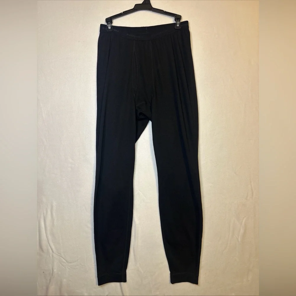 Patagonia Men’s Performance Base layer Pant  SIZE‎ XL Color Black